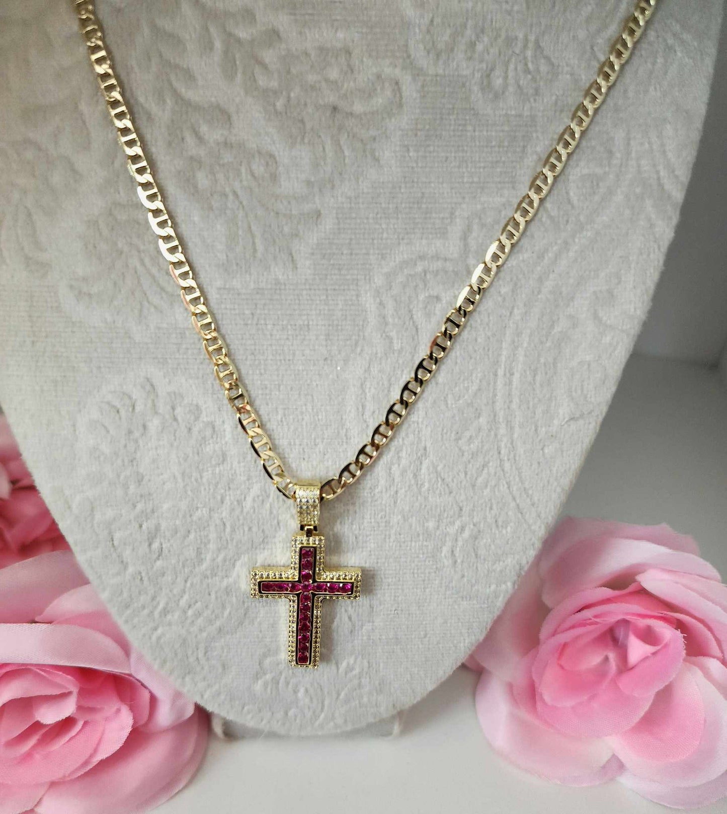 Barbie  cross with chain